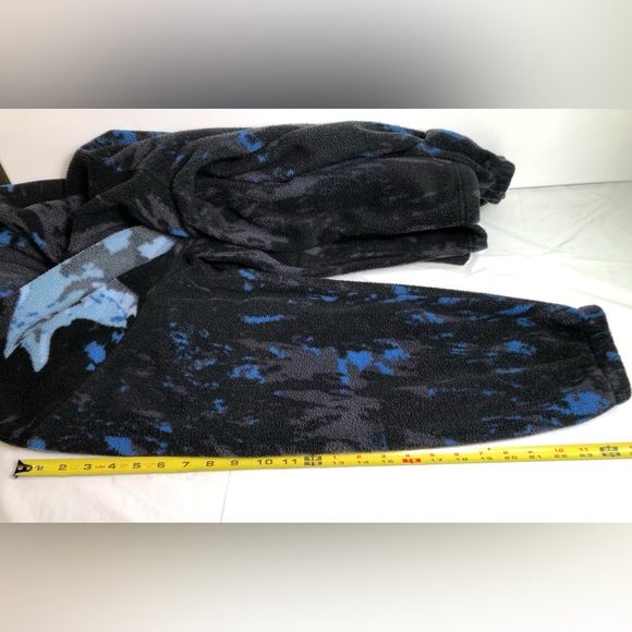 Mountain Ridge Men’s Fleece Wolf Design Size Large Full Zip Jacket - Picture 4 of 9